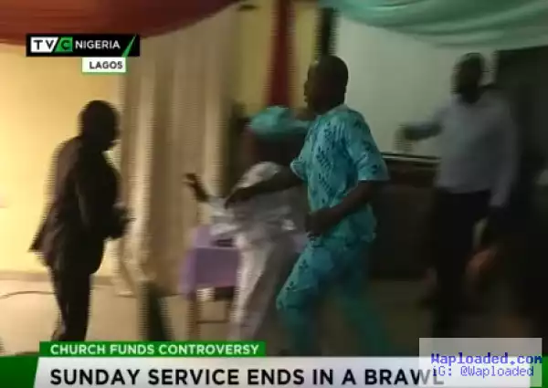 Video: Serious Fight In Lagos Church!! Members Throw Out Their Pastor